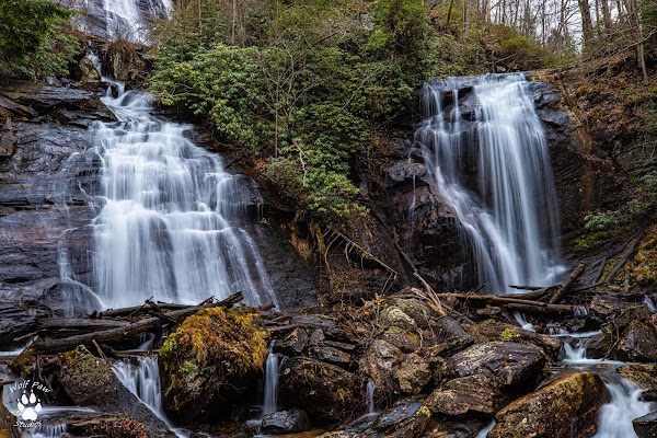 Anna Ruby Falls 1