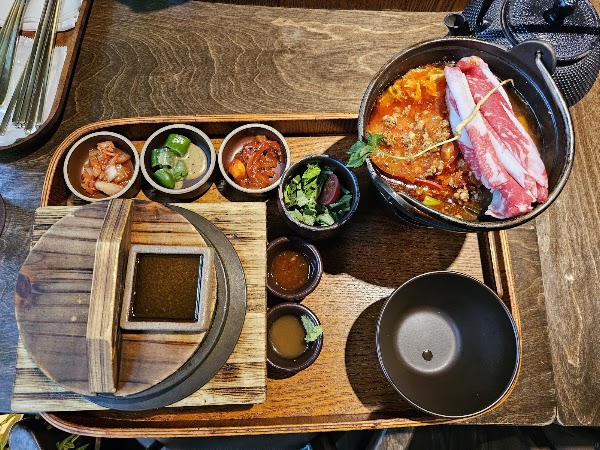 Woomoolzip Myeong-dong 4