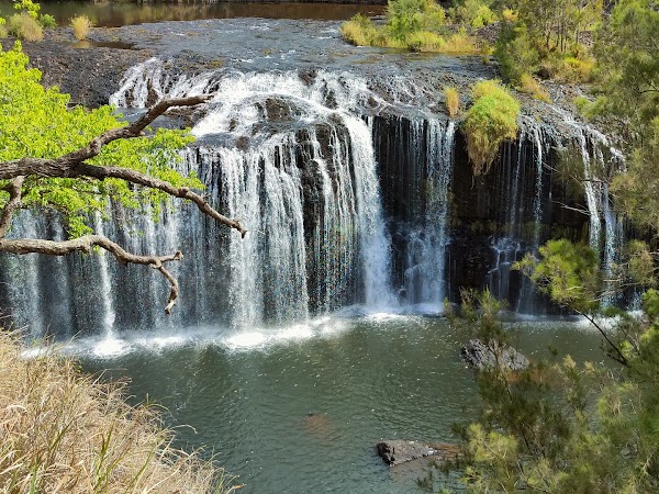 Millstream Falls