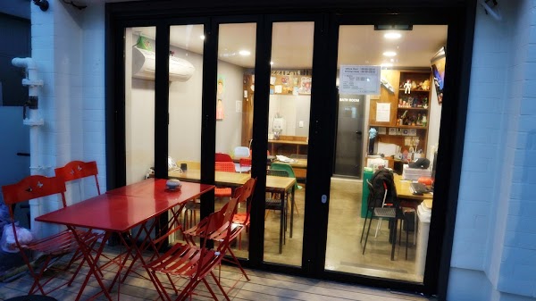 ZZZIP GUESTHOUSE
