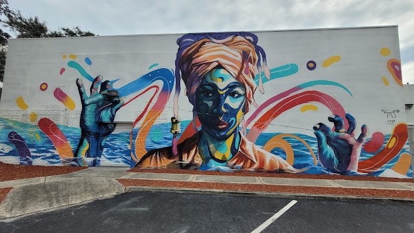 Shine Mural Festival