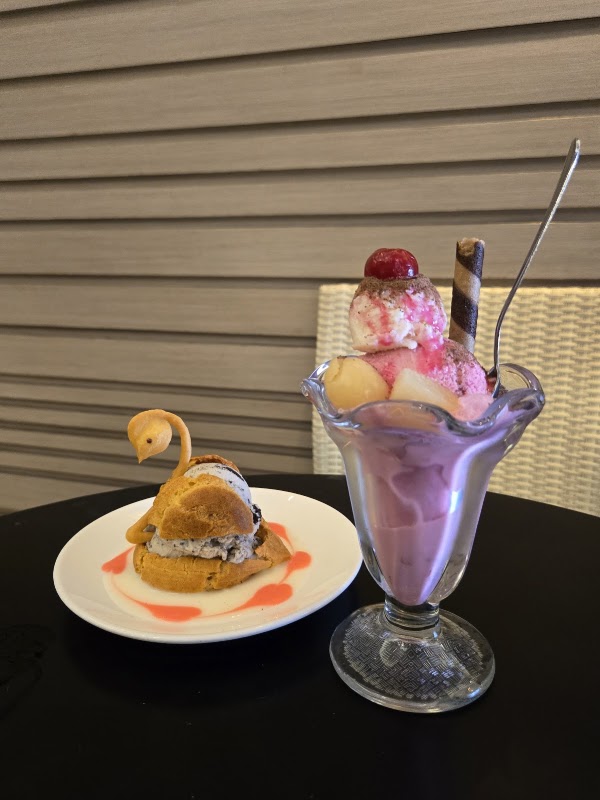 Zangrandi Ice Cream - Yos Sudarso 4