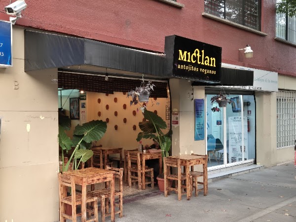 Mictlan Antojitos Veganos 1