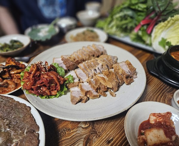 녹원쌈밥 연희점 4