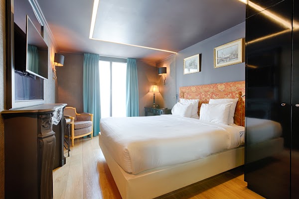 New Hotel République (ex-Albert's Hotel)