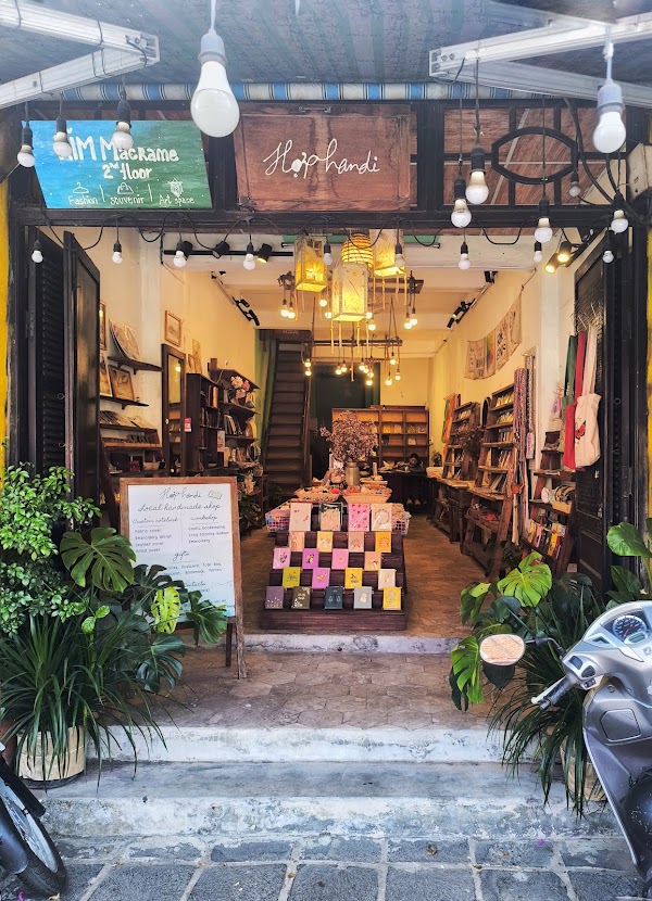Hợp Handi - Handmade Notebook, Workshop Bookbinding, Embroidery & Gifts