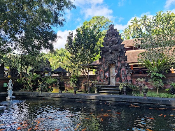 Pura Tirta Empul 4
