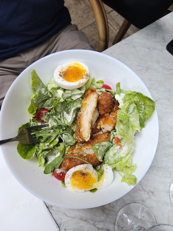 Le Petit Bistrot Place Richelme 5