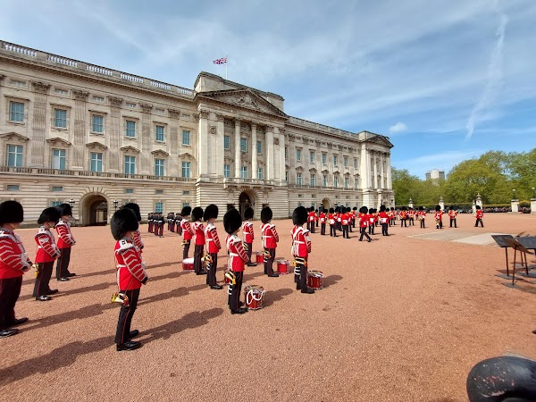 Buckingham Palace 5