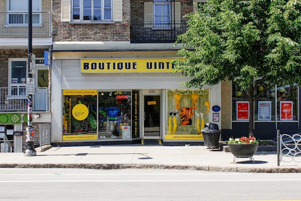 Le Petit Couture - Boutique vintage