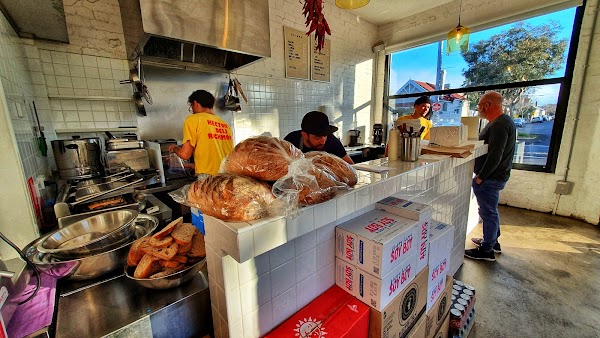 Hector's Deli