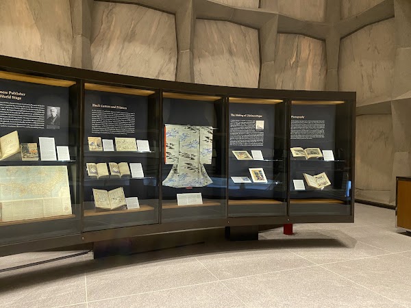 Beinecke Rare Book and Manuscript Library 2