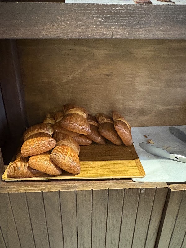 Qima Café and Pâtisserie - Fitzrovia 5