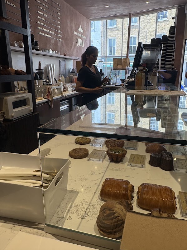 Qima Café and Pâtisserie - Fitzrovia 2