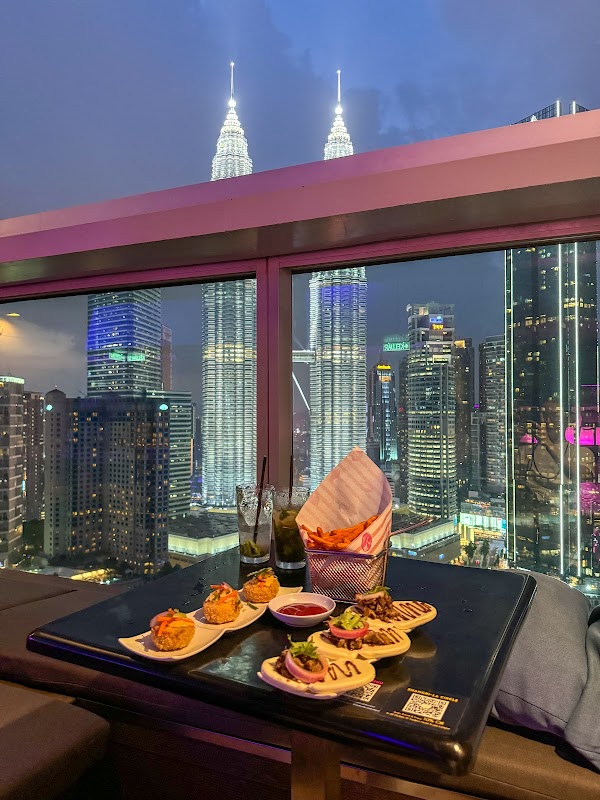 SkyBar 5