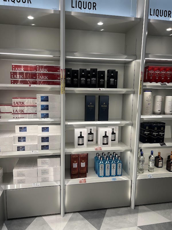 TIAT ARRIVAL DUTY FREE SHOP, Terminal 3 2