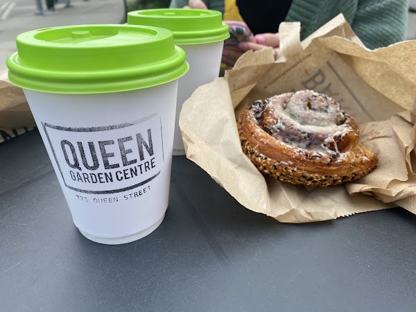 Queen Garden Cafe 5