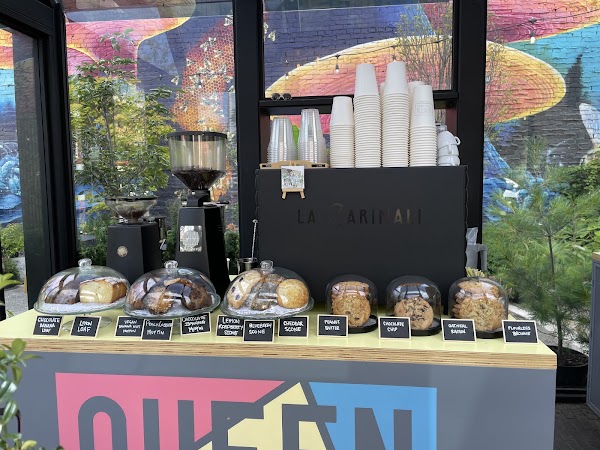 Queen Garden Cafe 2