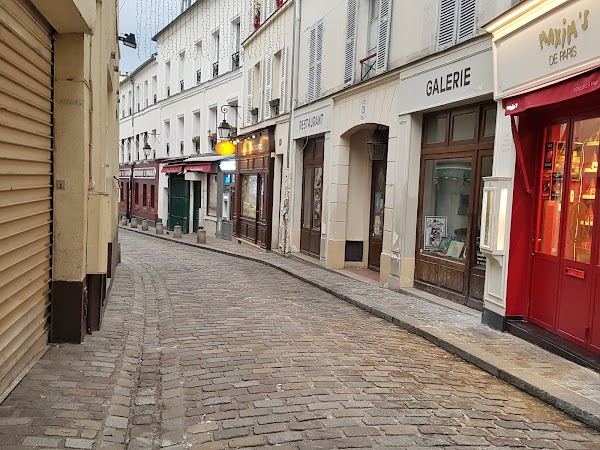 Rue Norvins 1