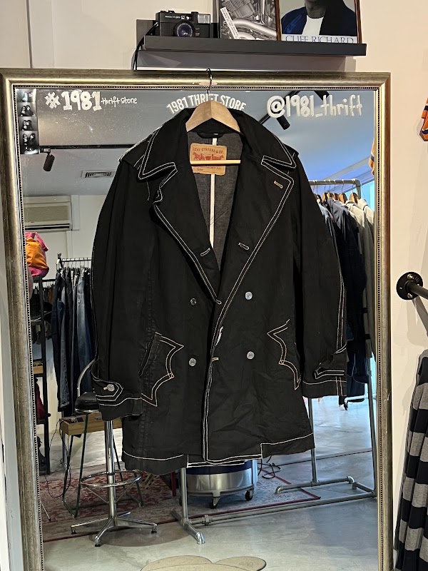 1981 Thrift Store 3