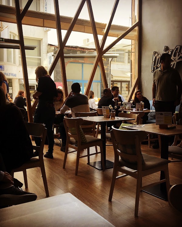 Mingle Cafe 1