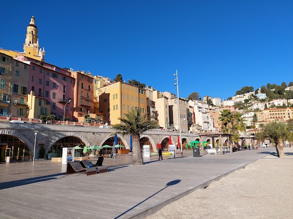 Vieux Port de Menton 4