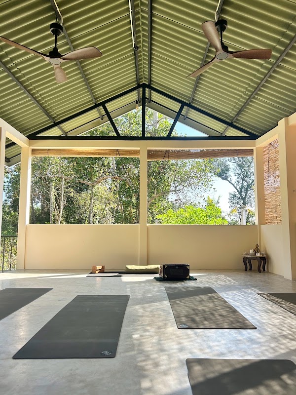 Massage Shed Hiriketiya 4