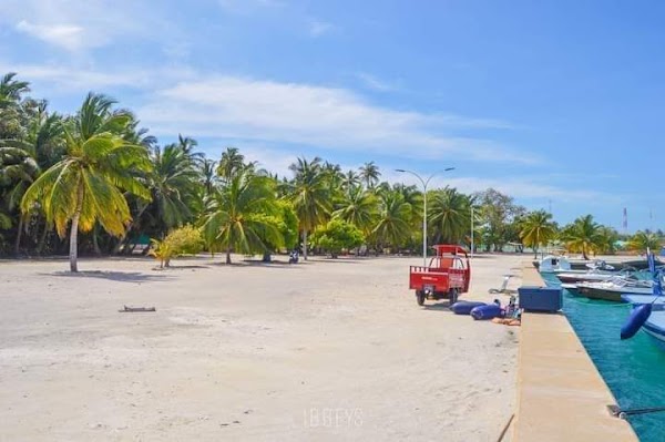 Vaadhoo 2