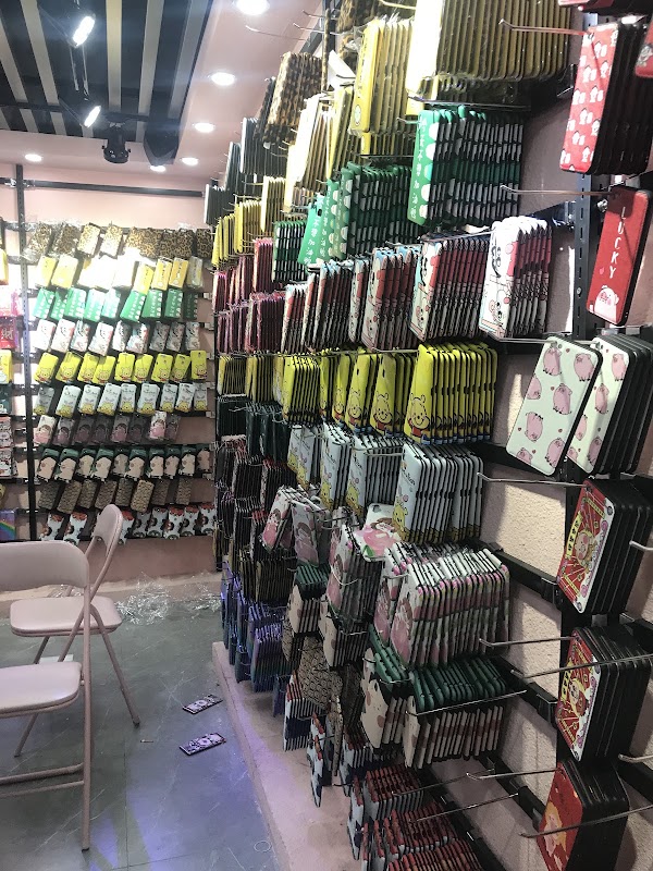 Longsheng Mobile Phone Wholesale Center 2