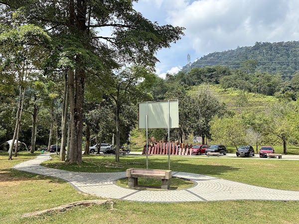 Empangan Sungai Selangor Viewpoint 2