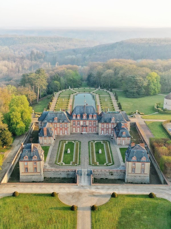 Château de Breteuil 1