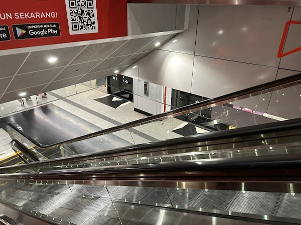 Bukit Bintang MRT (SBK18A)