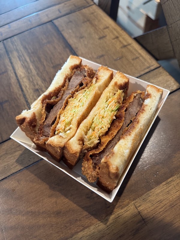 Mikan Sando Sushi Bento 4