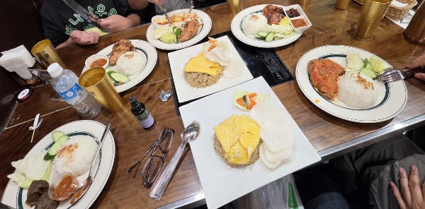 Cafe Bintang Dotonbori Branch 4