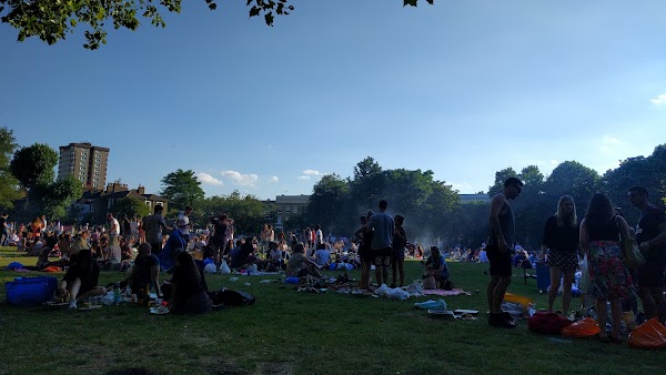 London Fields Lido 5
