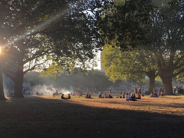 London Fields Lido 2