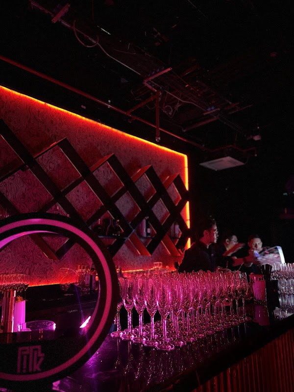 PINK NIGHTCLUB 5