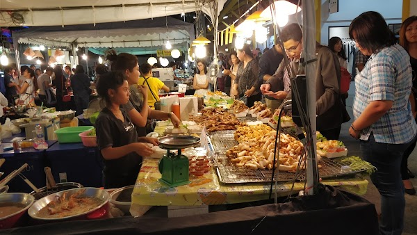 Asiatique The Riverfront 4