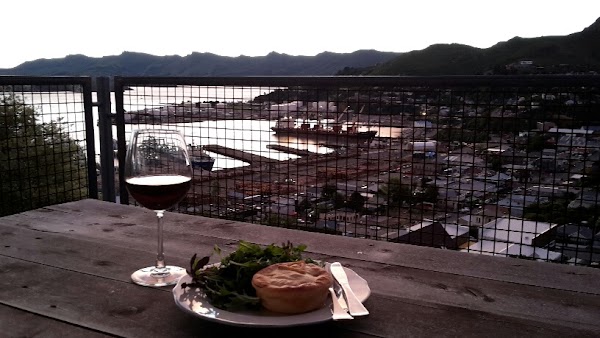 Hope River Pies