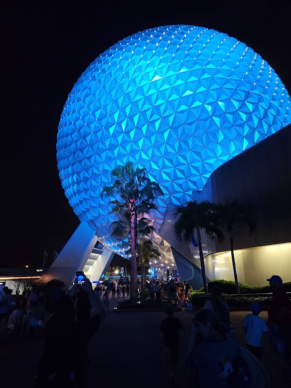 Spaceship Earth 5