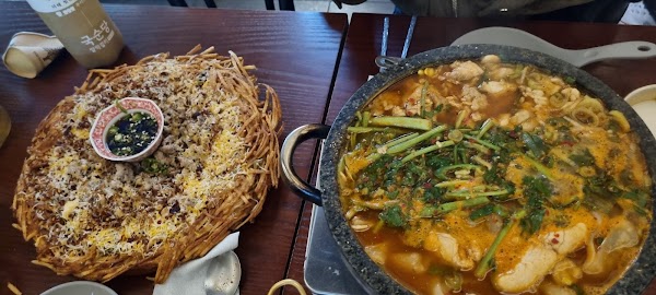 동백가옥 합정점