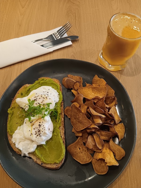 Diora Brunch & Restaurant 4