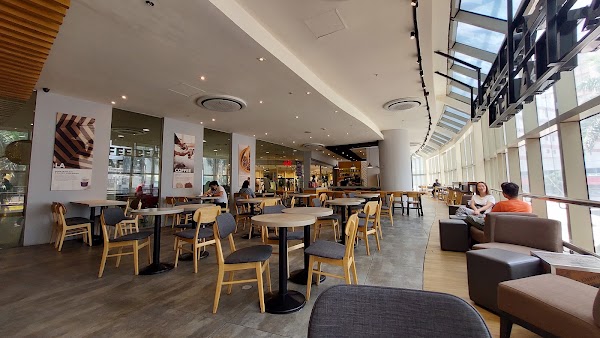 The Coffee Bean & Tea Leaf