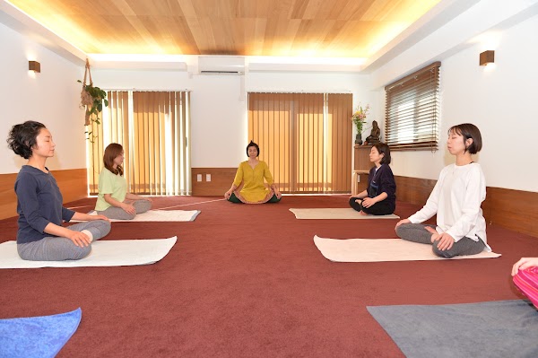 Tokyo Yoga Center