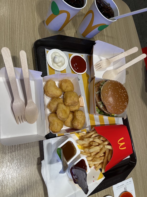 McDonald's Bến Thành 4