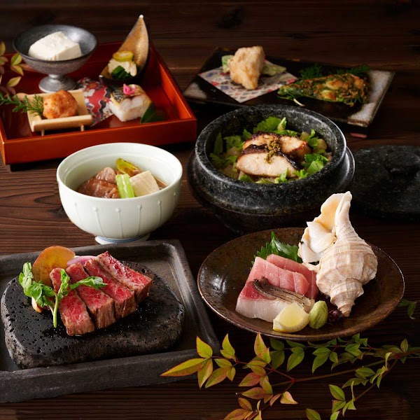 Dynamic Kitchen & Bar Hibiki Yurakucho 3