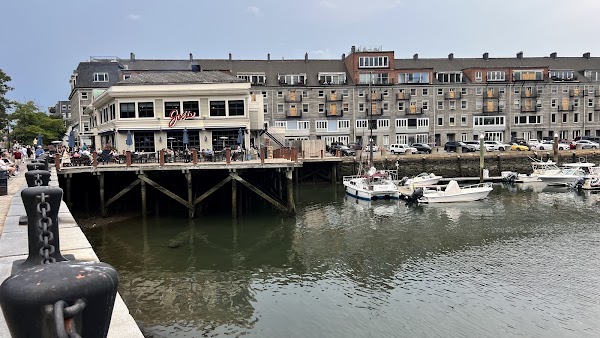 Joe's Waterfront 3