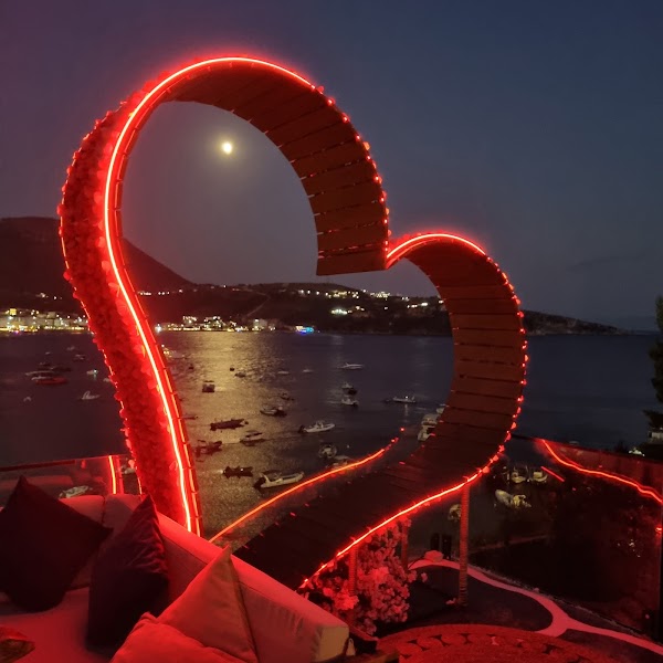 Locca Rooftop 4