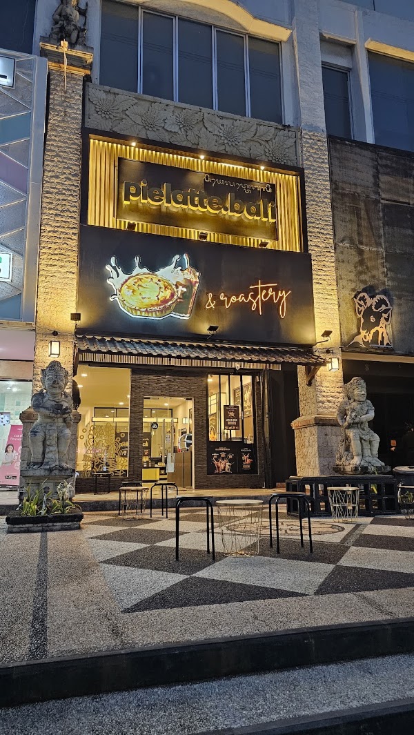 PIE LATTE BALI & KOPIELATTE ROASTERY - DEWI SRI