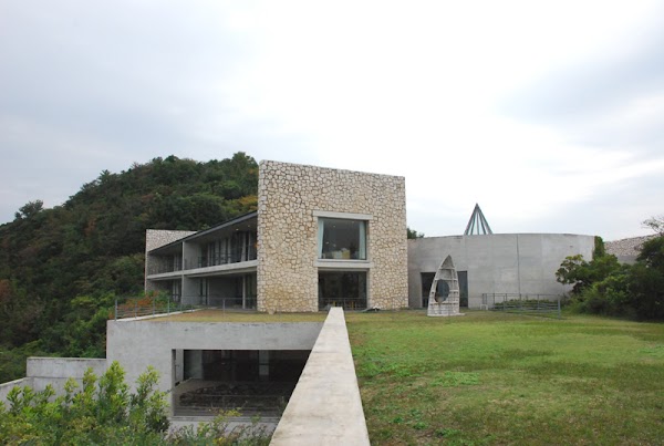 Benesse House Museum 3